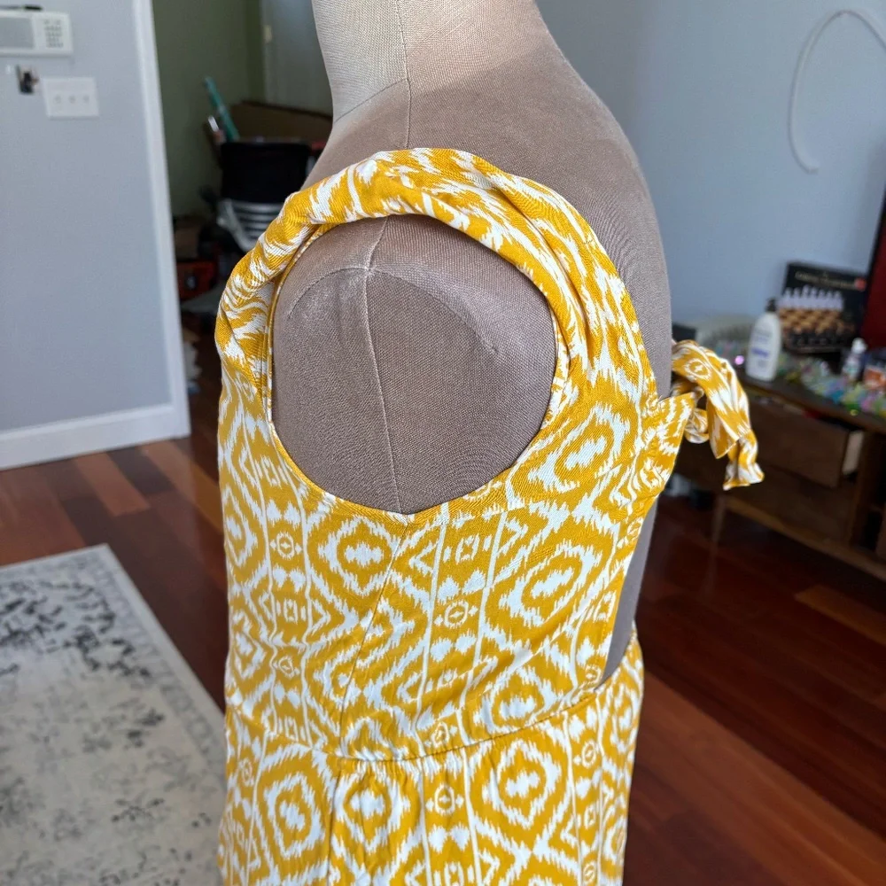 Retro-Bohemian Yellow Ikat Midi Dress - Picture 7 of 7